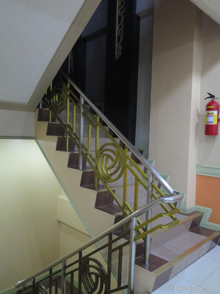 Cebu Northwinds Hotel Екстериор снимка